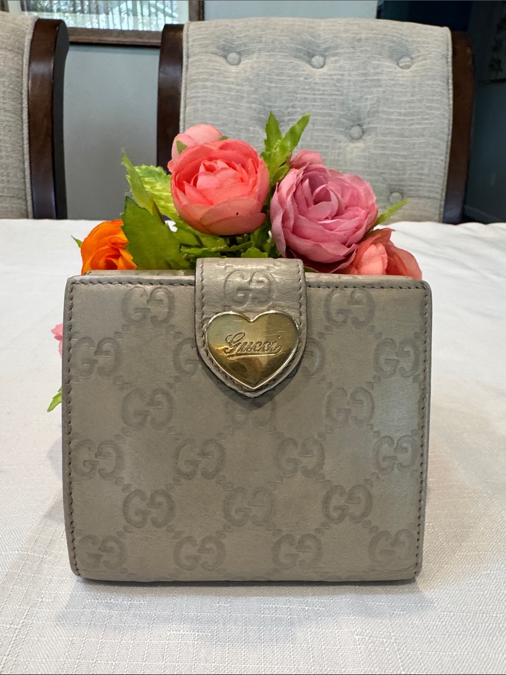 Authentic Gucci Guccisima Gray GG Heart-Tab Compact Wallet with Gold Accent